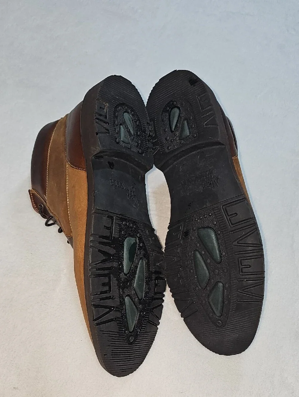 Allen Edmonds Two-Tone Brown Leather Chukka Boots